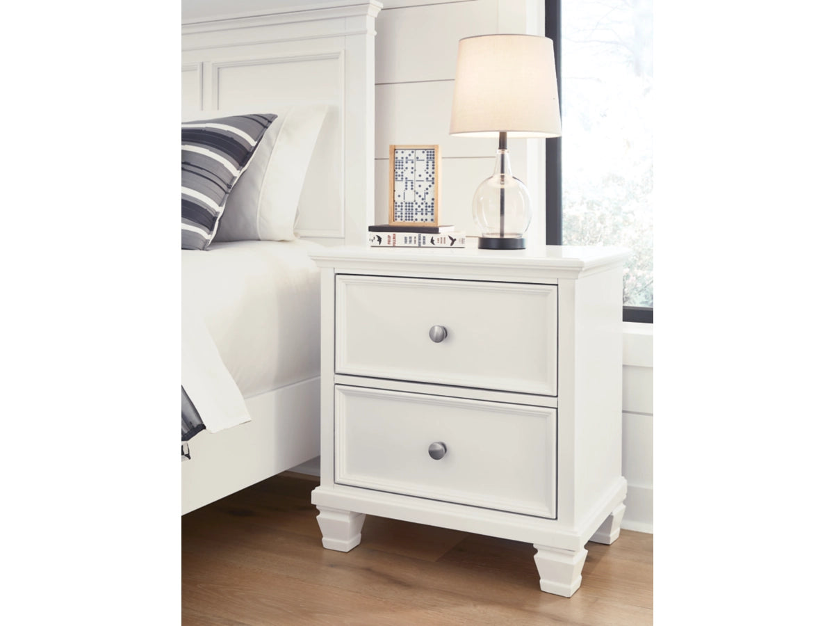 Fortman Bedside Table – White