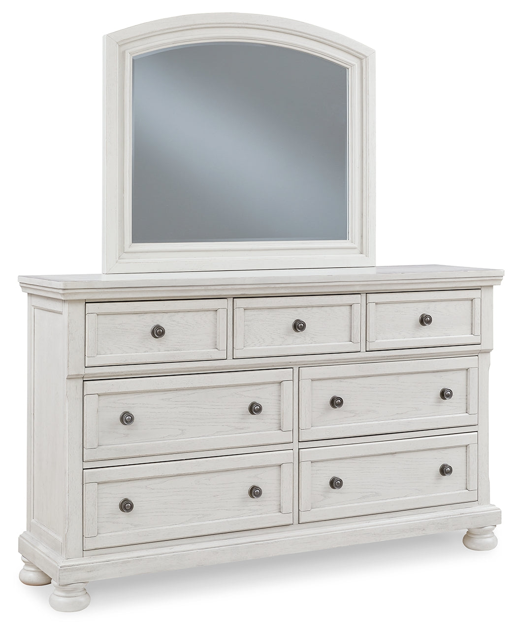 Robbinsdale Dresser and Mirror Set in Antique White