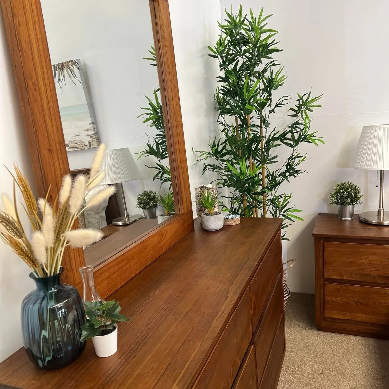 InStyle Dresser - Dark Oak