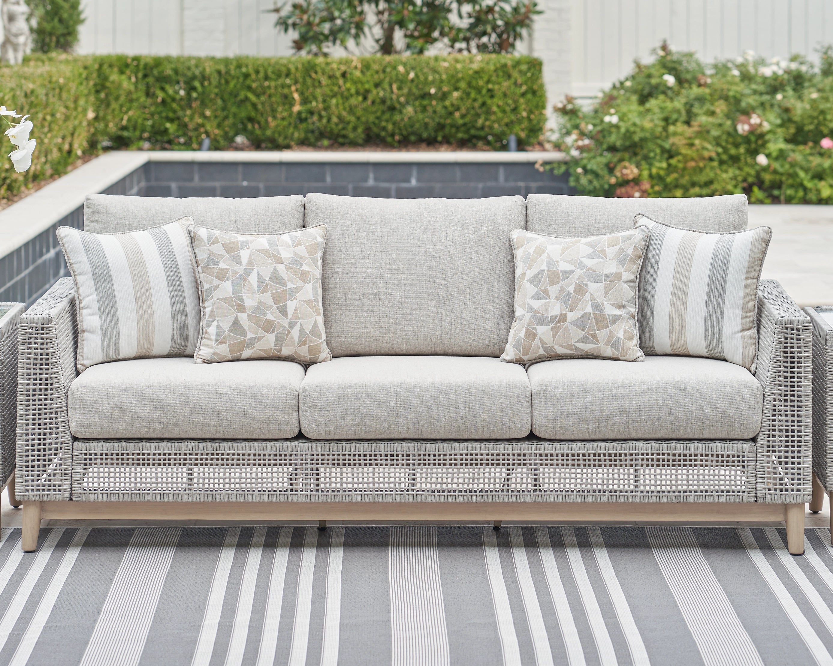 Seton Creek Outdoor 3 Seater Sofa