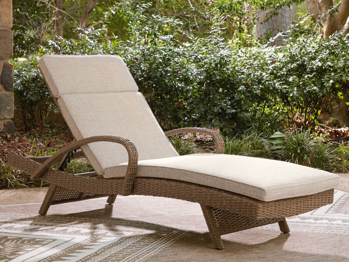 Outdoor Sun Lounges