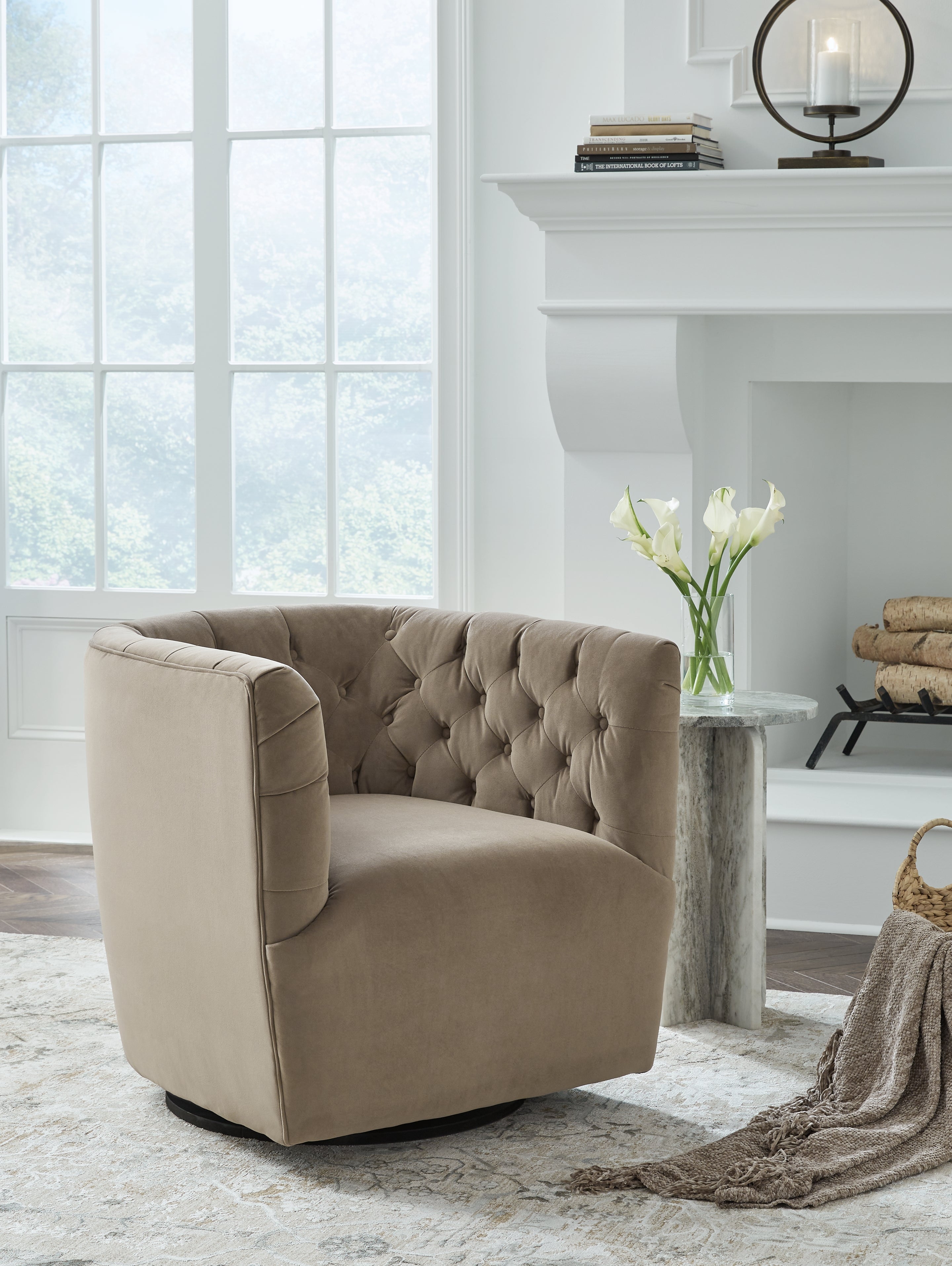Hayesler Swivel Accent Chair – Cocoa Velvet
