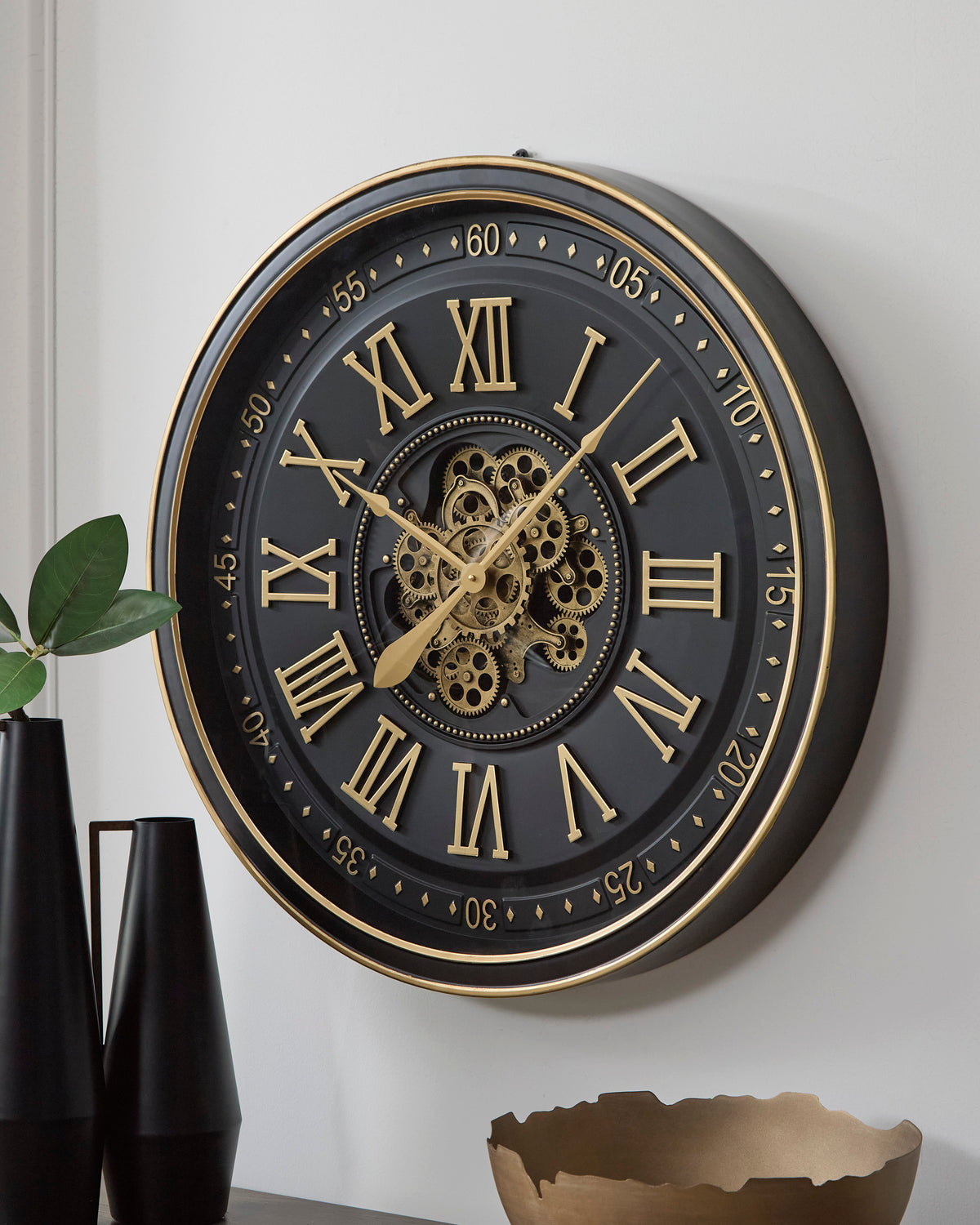 Dairton Moving Gear Wall Clock – Black & Gold
