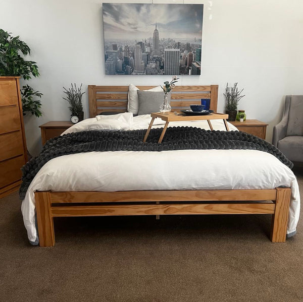 CLEARANCE - Vogue KING bed - Natural