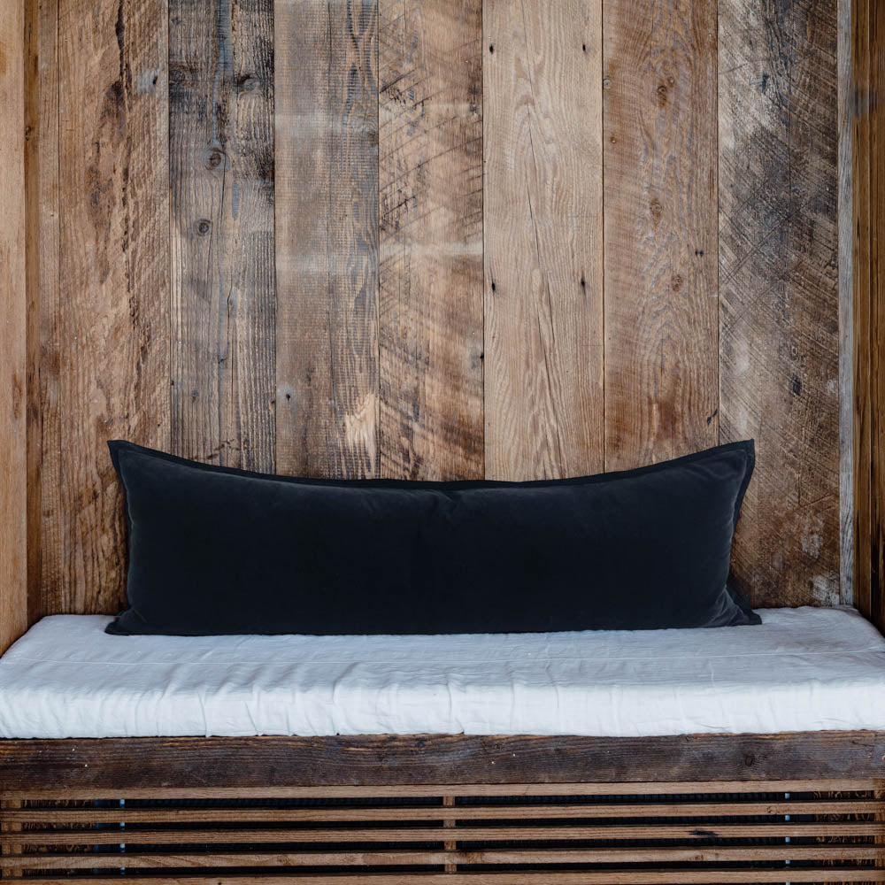 Evelyn Velvet Long Lumbar – Black