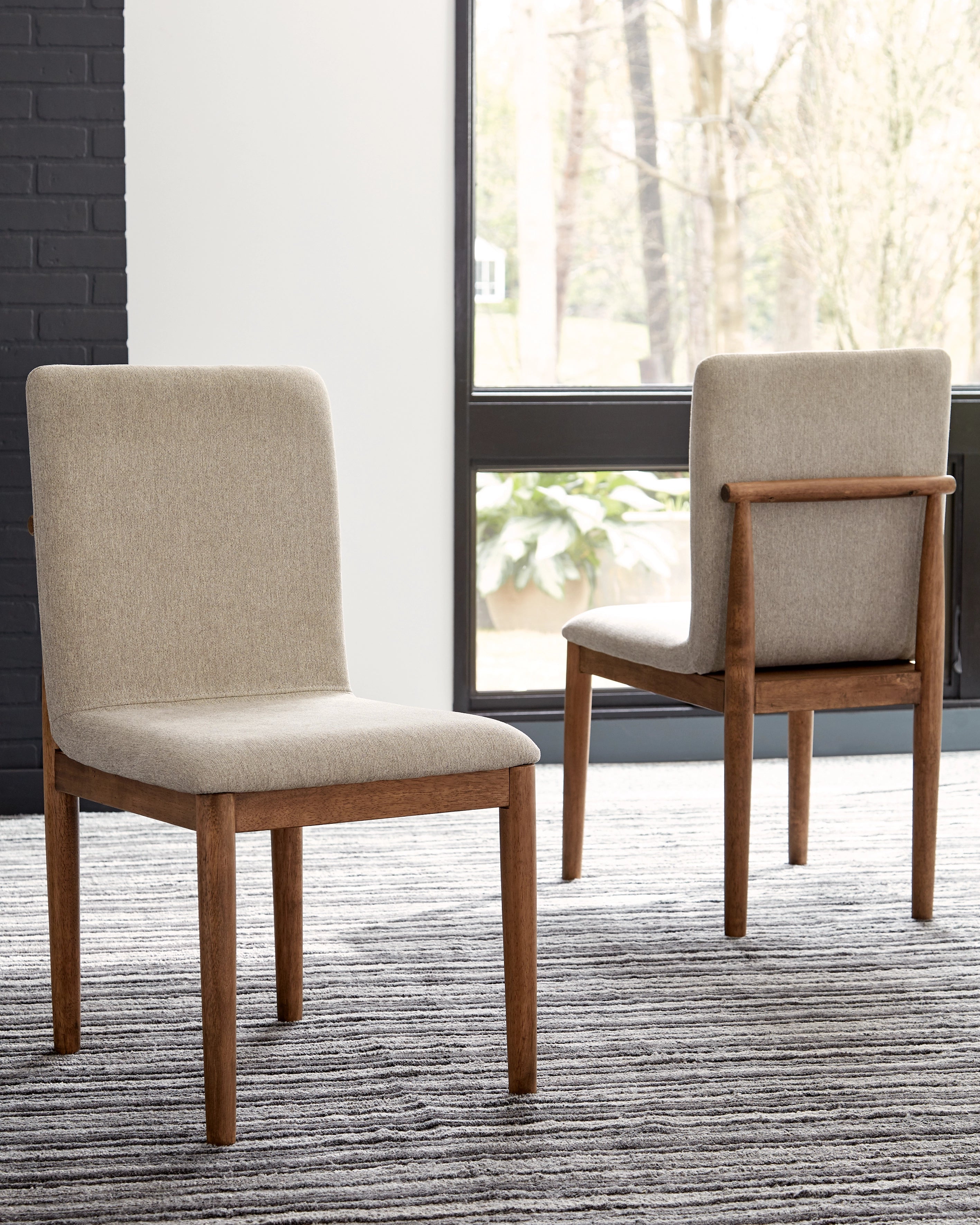 Isanti Dining Chair - Light Brown