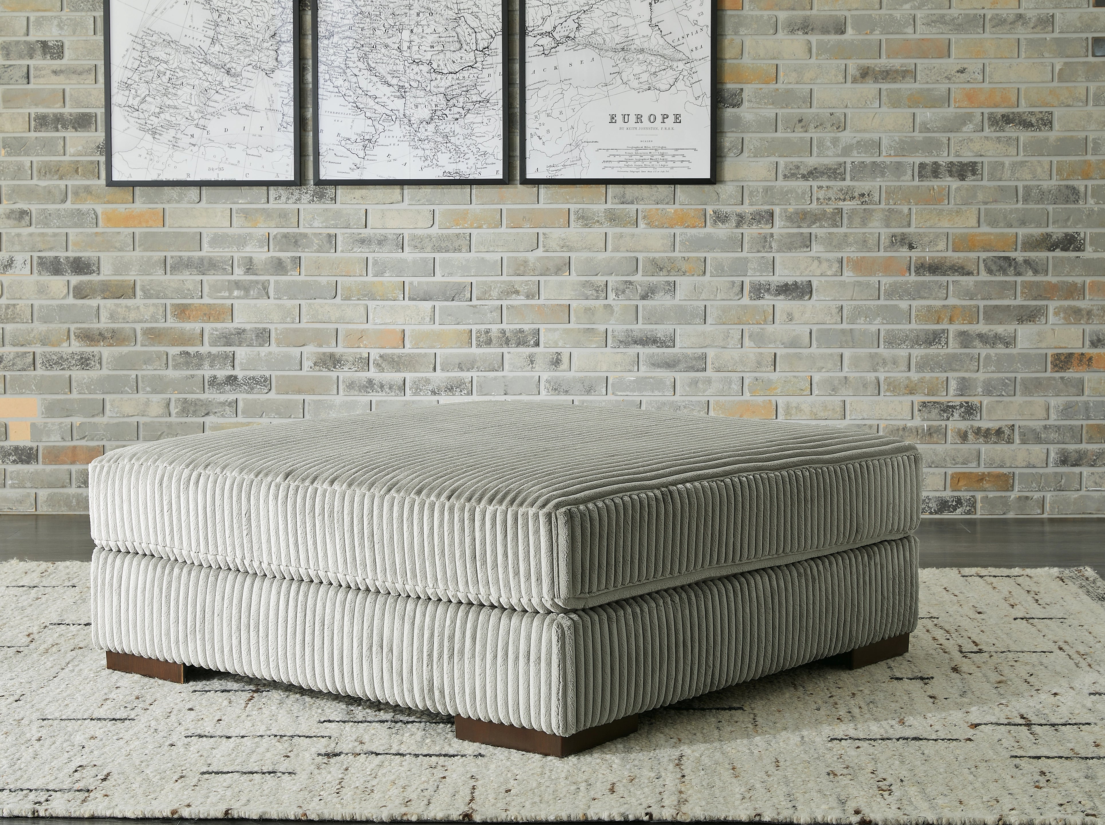 Lindyn Oversized Ottoman Fog Fabric