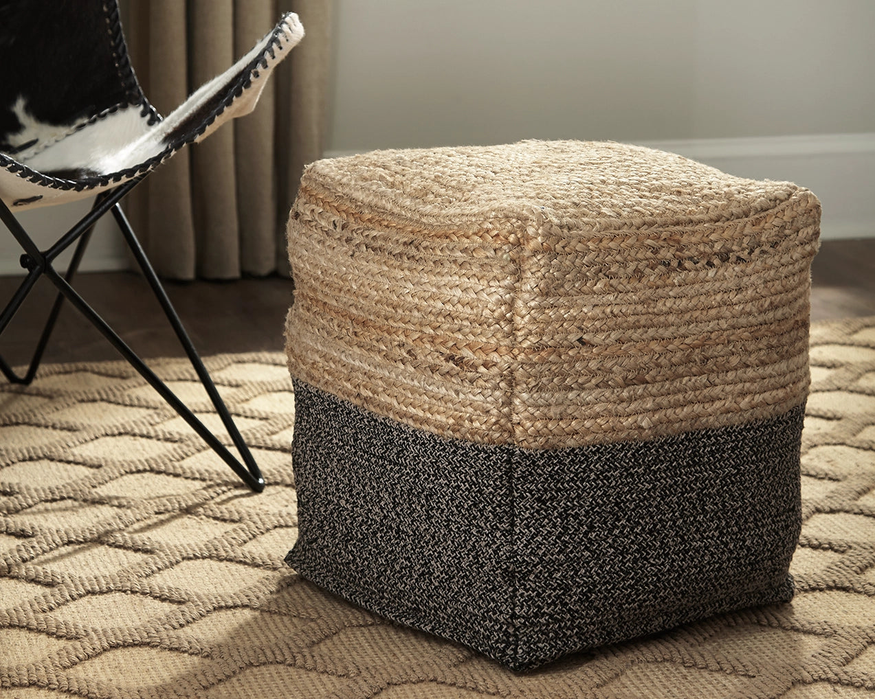 Sweed Valley Pouf Square Natural/Black