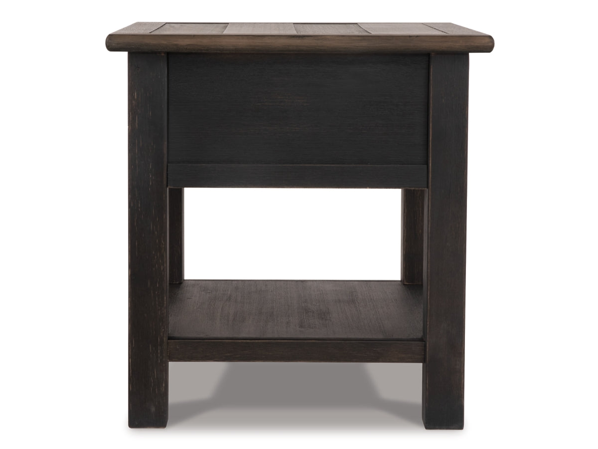 Tyler Creek Side Table – Grayish Brown / Black