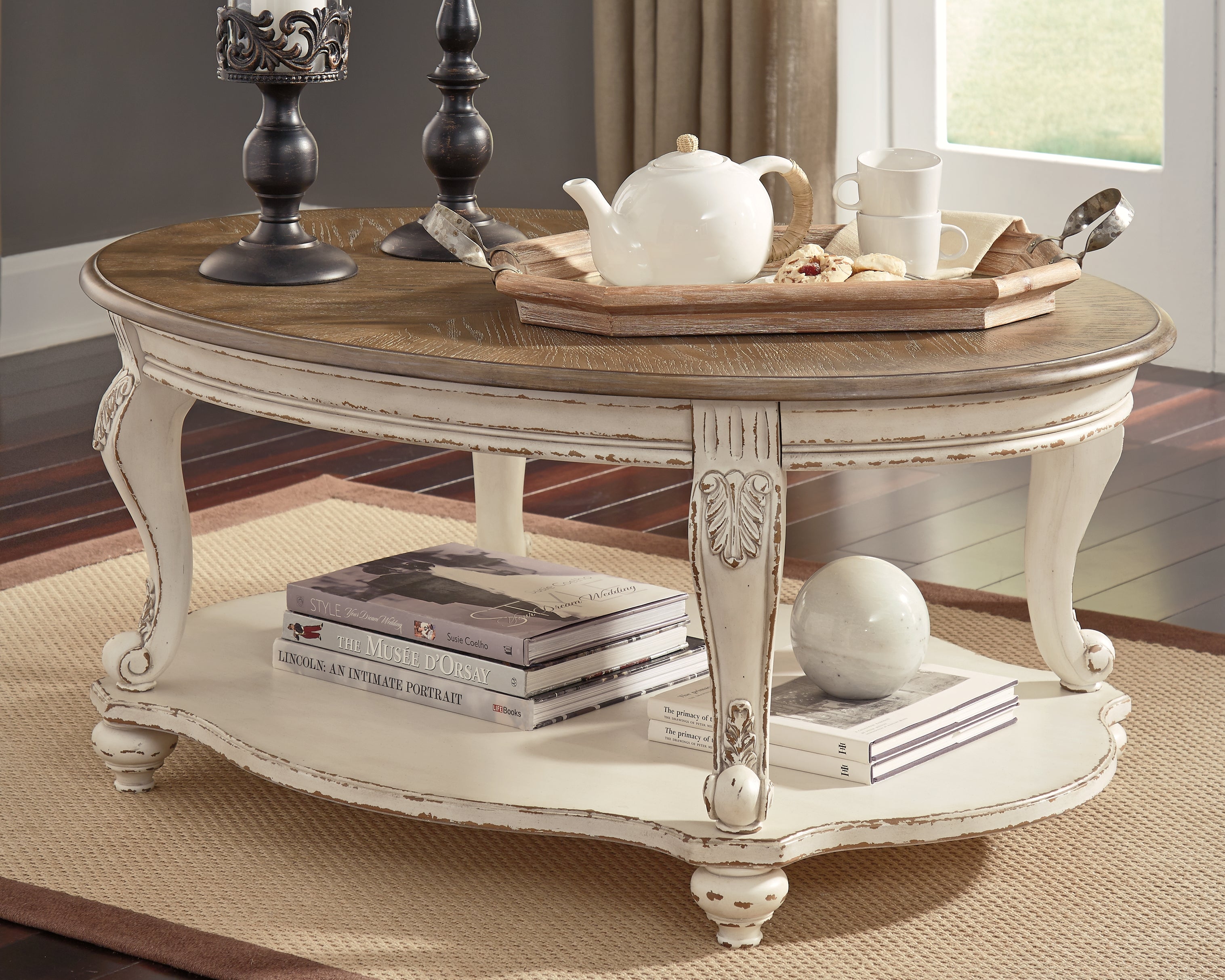 Realyn Oval Coffee Table – Two-Tone French Cottage Style