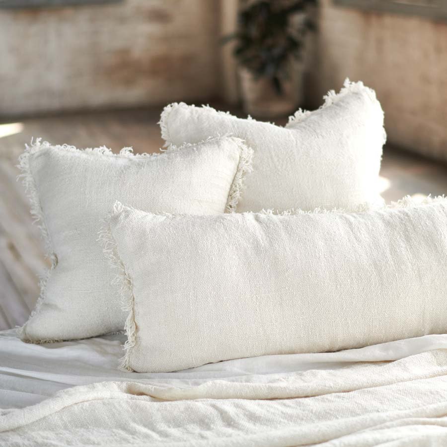 Bedouin Handwoven Linen Cushion – Ivory